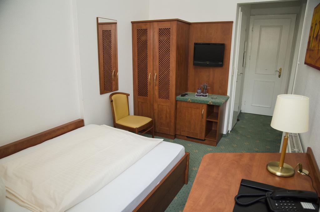 Schonberger Hof 3*